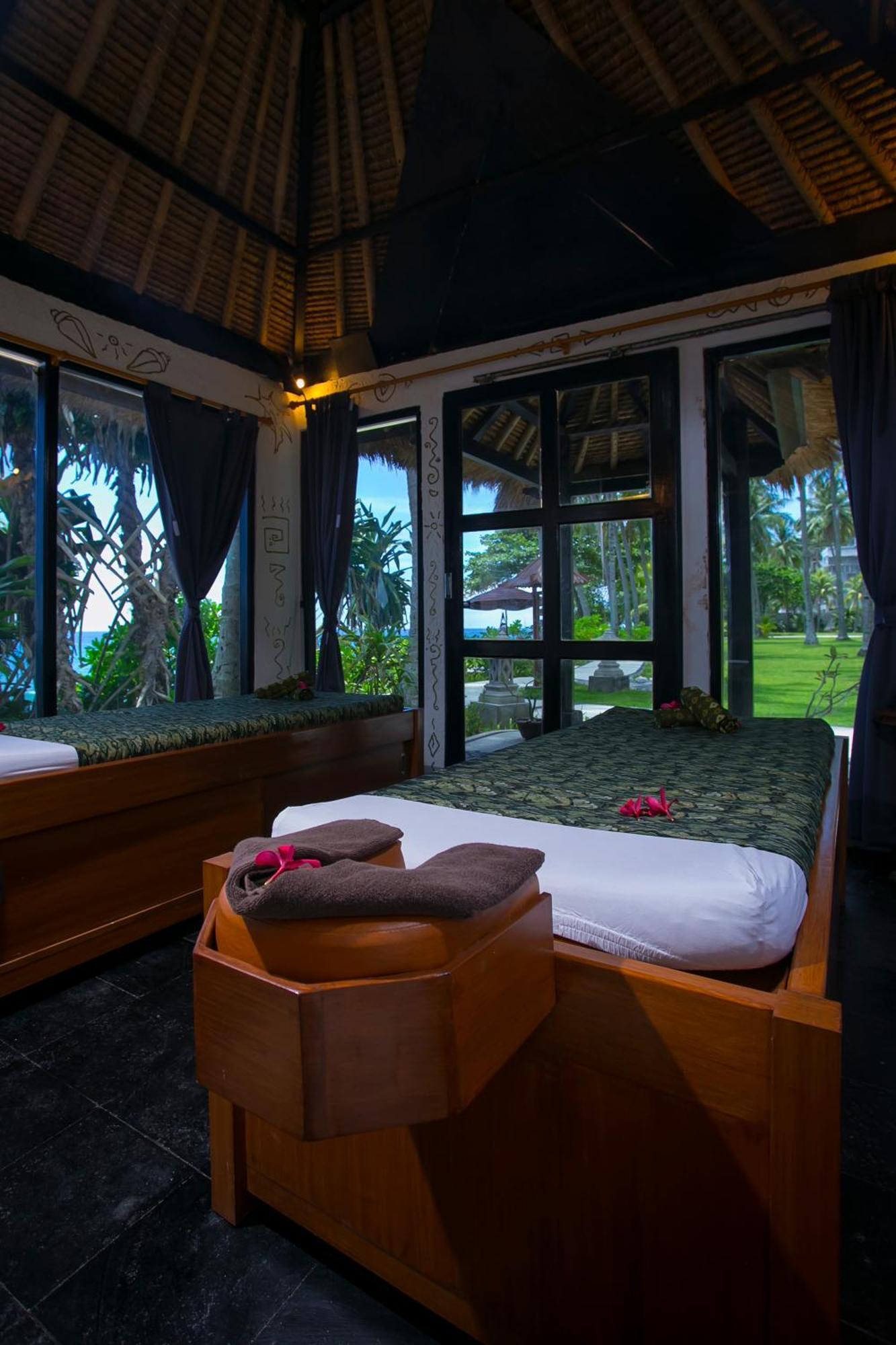 Mangsit Suites By Holiday Resort Lombok Экстерьер фото
