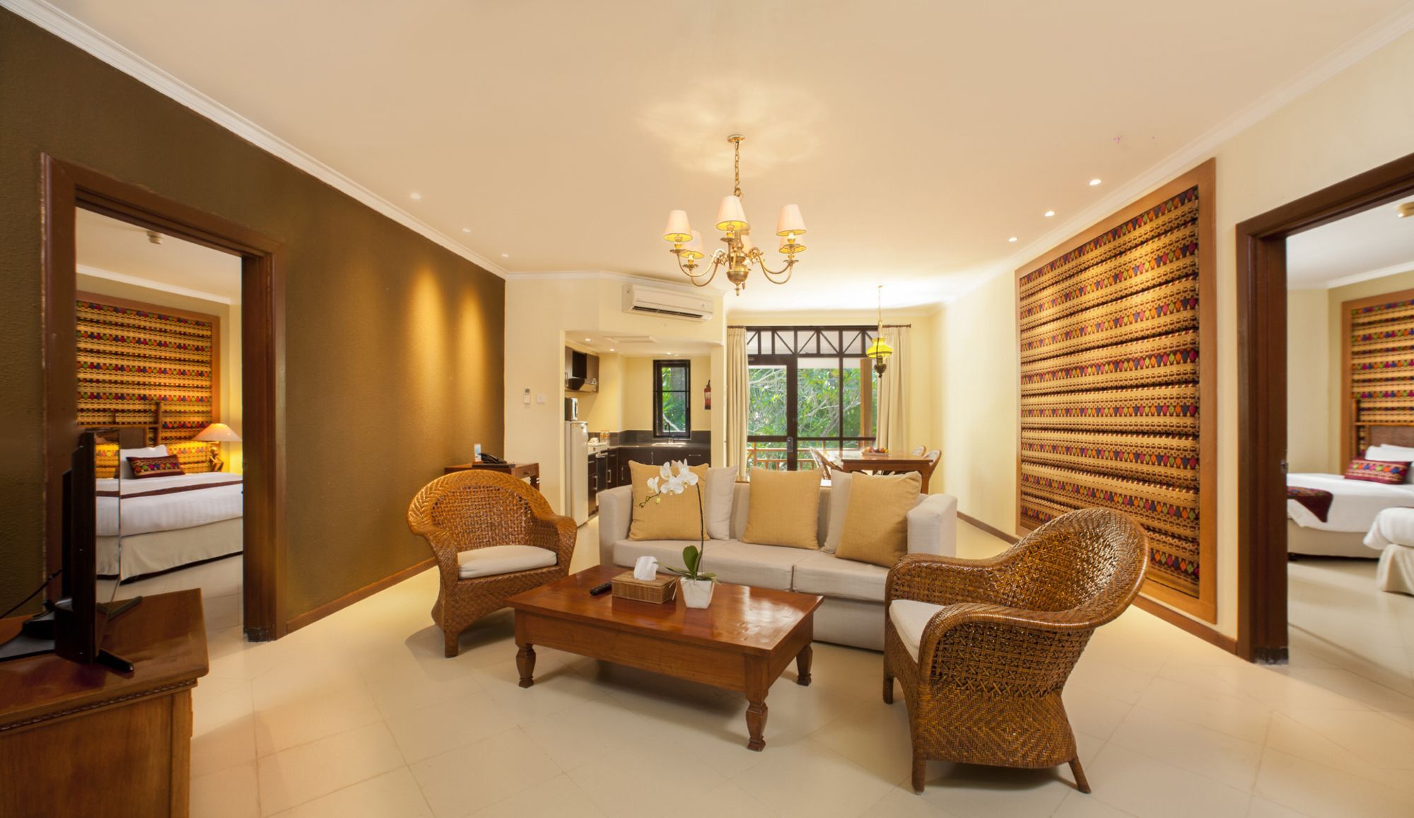 Mangsit Suites By Holiday Resort Lombok Экстерьер фото